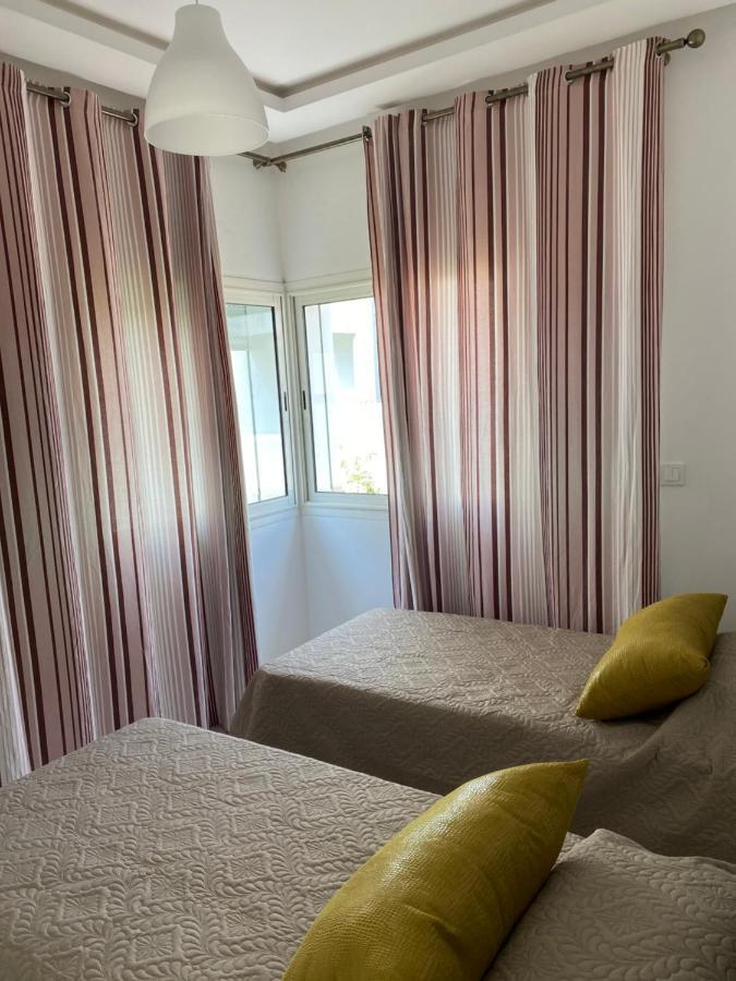 Lovely 4-Bedroom Condo With Pool Rabat Extérieur photo