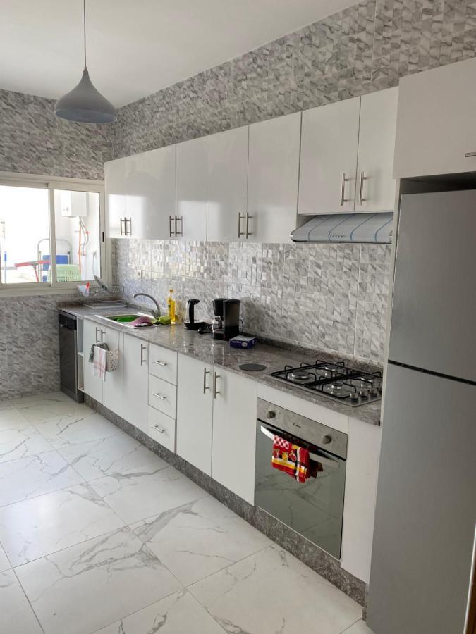 Lovely 4-Bedroom Condo With Pool Rabat Extérieur photo